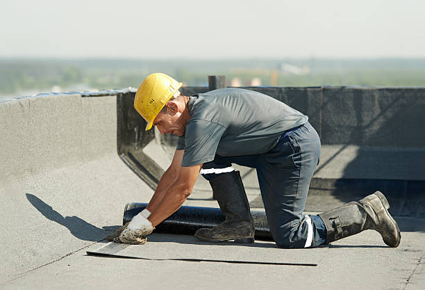 Best Spray Foam Insulation  in East Farmingdale, NY